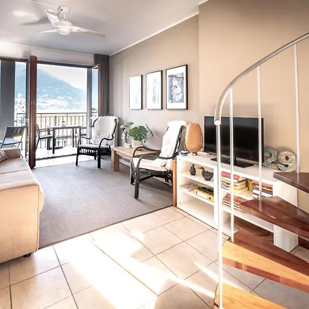 View Apartamento *
