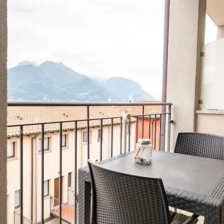 Lake View Acquaseria