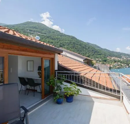 Lake View Acquaseria
