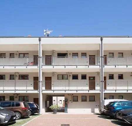 Lake View Apartment